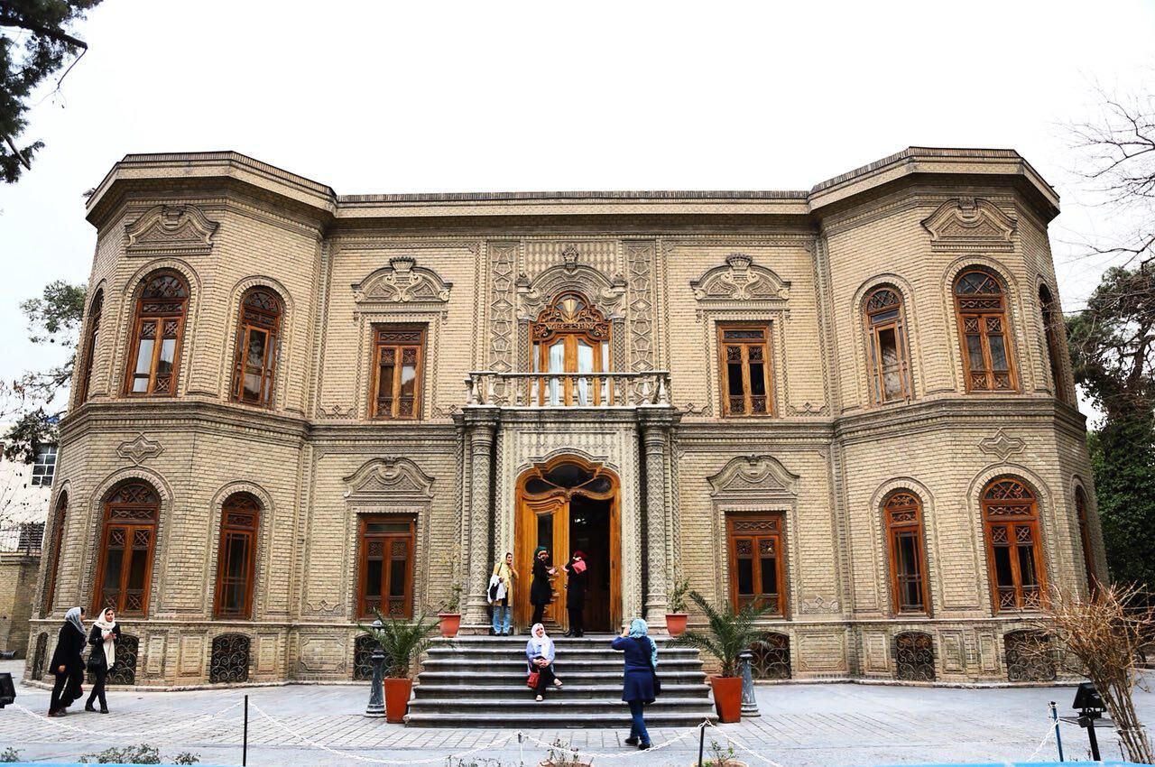 Iranisches Museum für Glas und Keramik können Sie virtuell besuchen