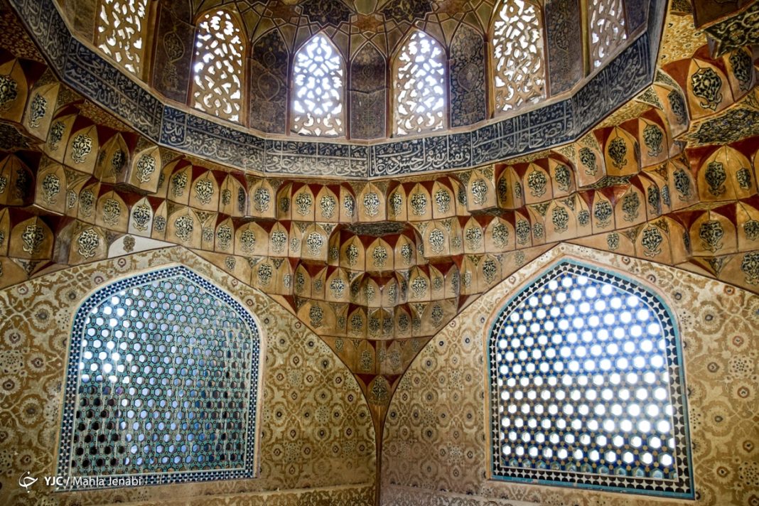 Die historische Gandschali-Chan-Moschee in Kerman