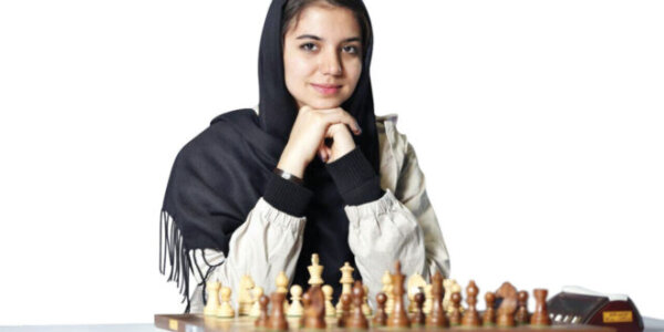 Iranerin unter den besten Schachspielerinnen der Welt