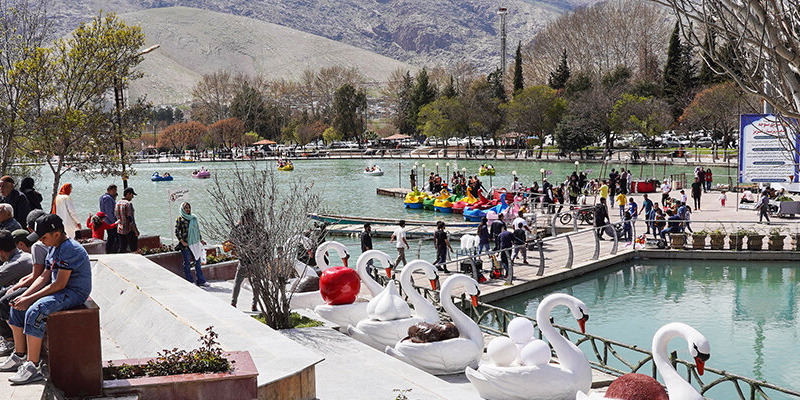 Der Keeyow See, ein Naturwunder in Chorramabad in Westiran