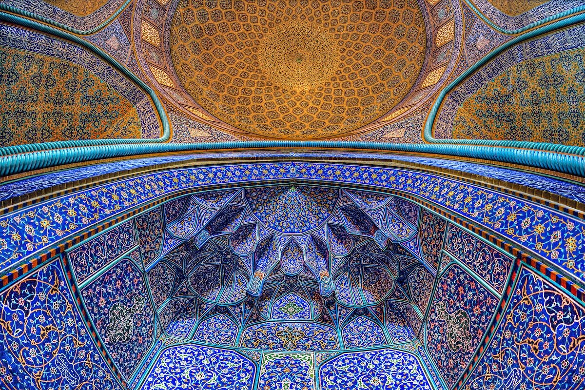 Die siebenfarbigen Isfahan-Fliesen