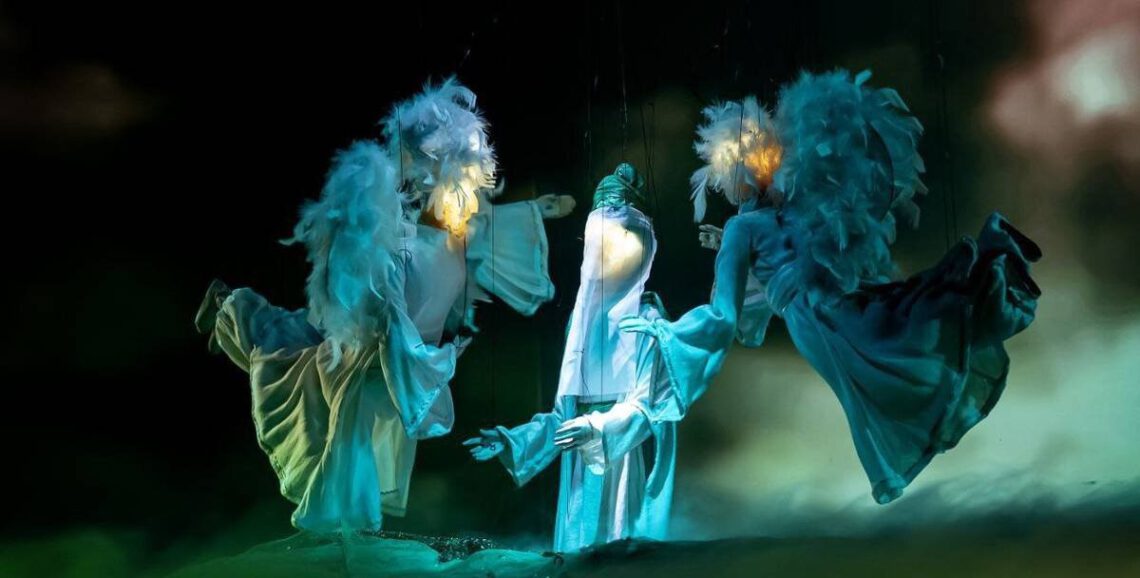 Aschura-Oper Puppentheater kehrt zum Gedenken an Muharram auf die Bühne zurück 